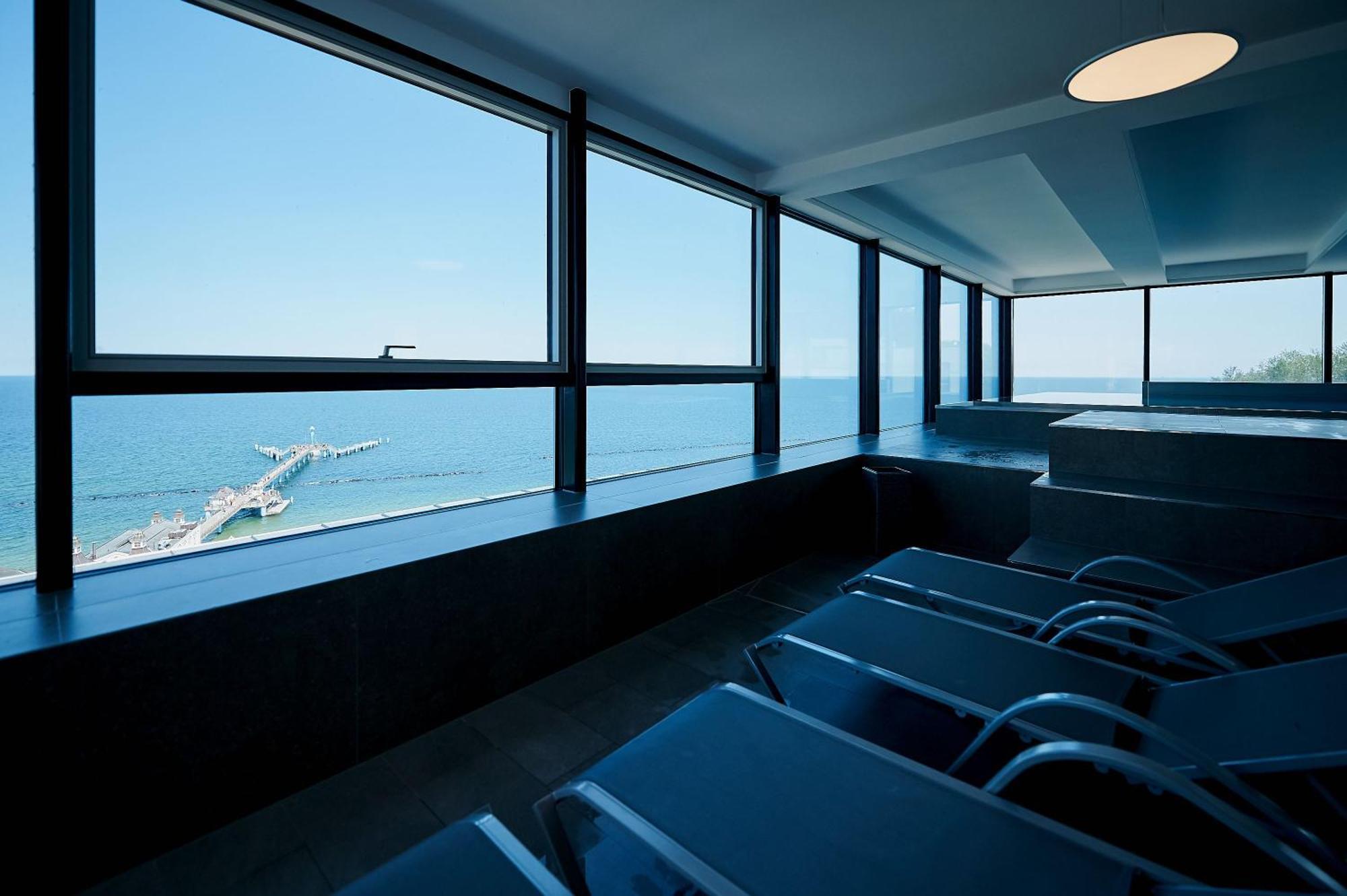 Pool Und Sauna Mit Meerblick, Direkt An Der Seebruecke - First Sellin Fewo 3 8 Extérieur photo